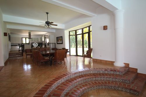 #5 Mansion with 6 Bedrooms and over 11000 sq ft living area Sosua