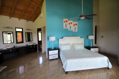 #5 Unique and high quality villa in gated community