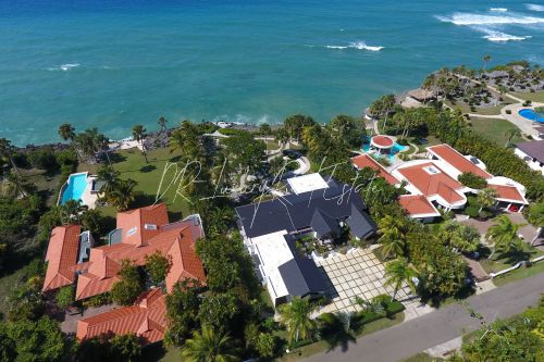 #15 Gorgeous oceanfront villa in exclusive gated community