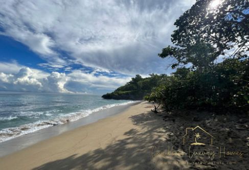 #0 Magnificent beachfront land with more than 230 meters semi-private beach in residential community 