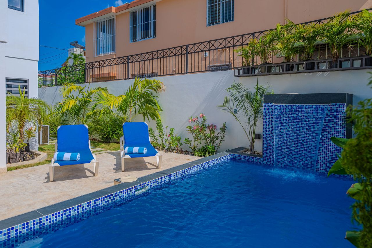 Central Sosua 2-Bedroom Apartment with Shared Pool — Sosua, Dominican Republic