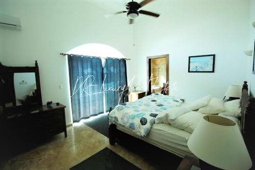 #6 Lovely two bedroom beachfront condo