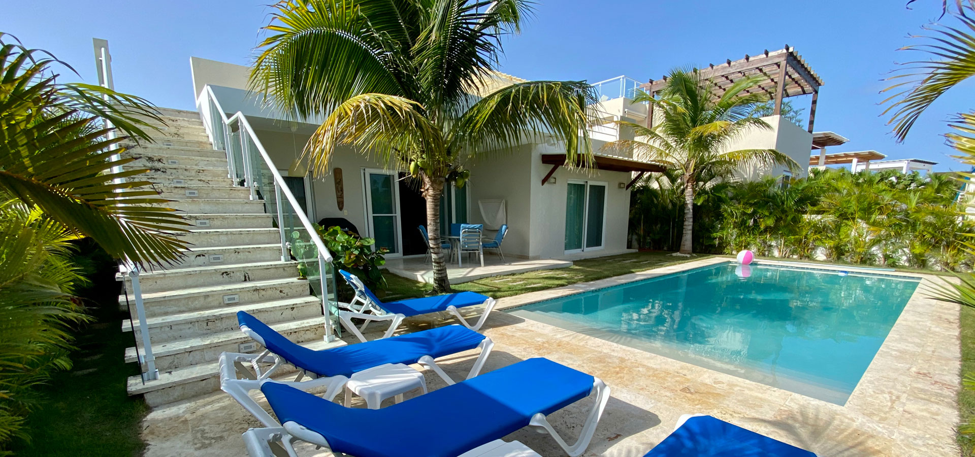 Modern Ocean View Villa with Rooftop Patio + Pool — Sosua, Dominican Republic