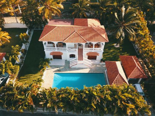 #16 Villa located in a gated community close to the beach