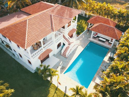 #1 Villa located in a gated community close to the beach